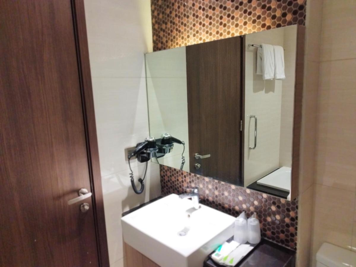 Aone Hotel Jakarta Eksteriør billede